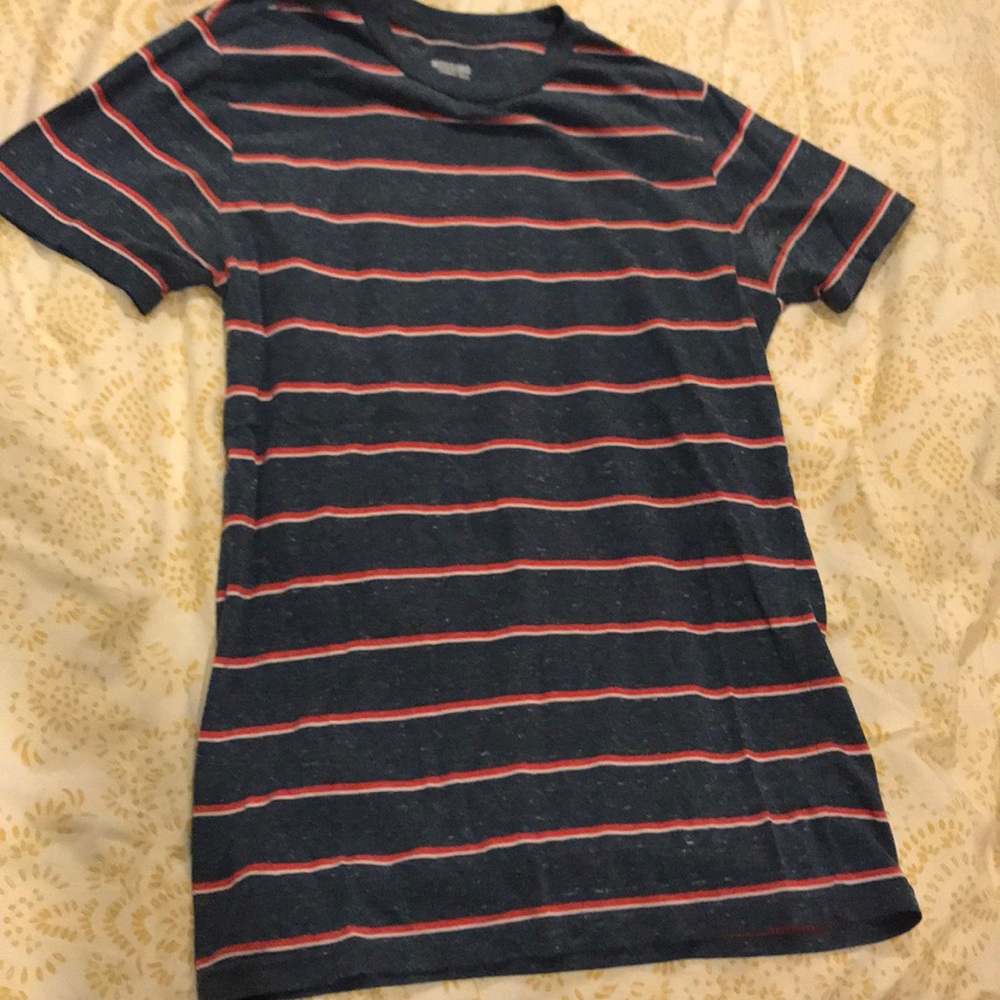 Mossimo Stripped T shirt